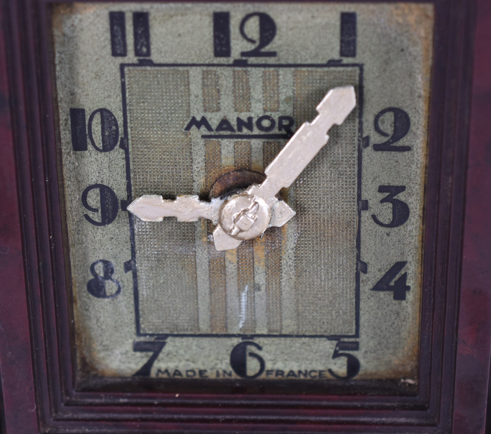 Relógio francês baquelite Art Deco, anos 30 (máquina parada). - foto 3 de 5