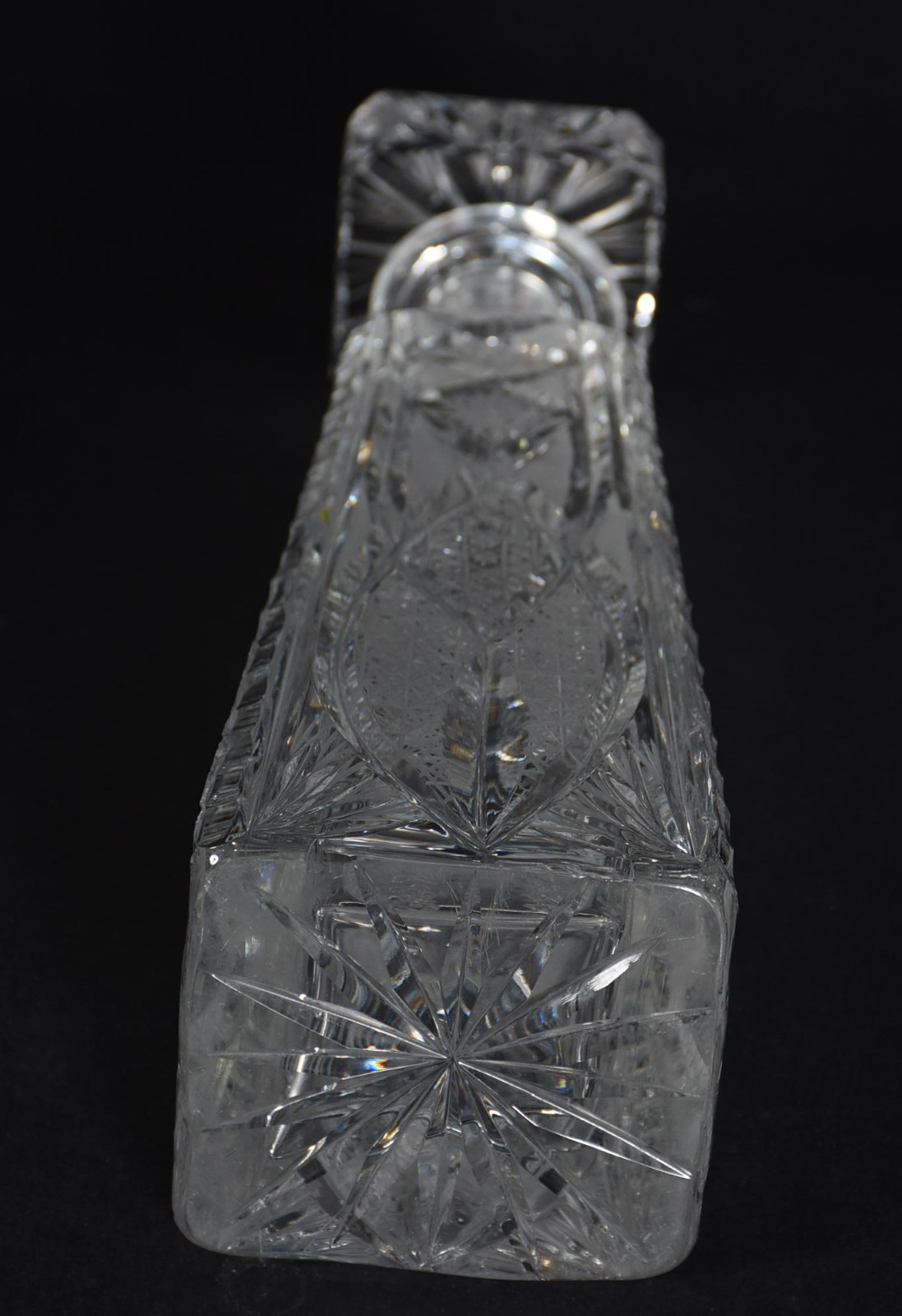 Garrafa de cristal Tcheco lapidado. - foto 4 de 4