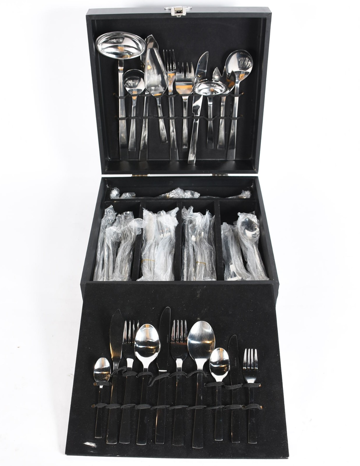 Faqueiro de inox La Cuisine composto de: 7 garfos, 7 facas e 6... - foto 5 de 6