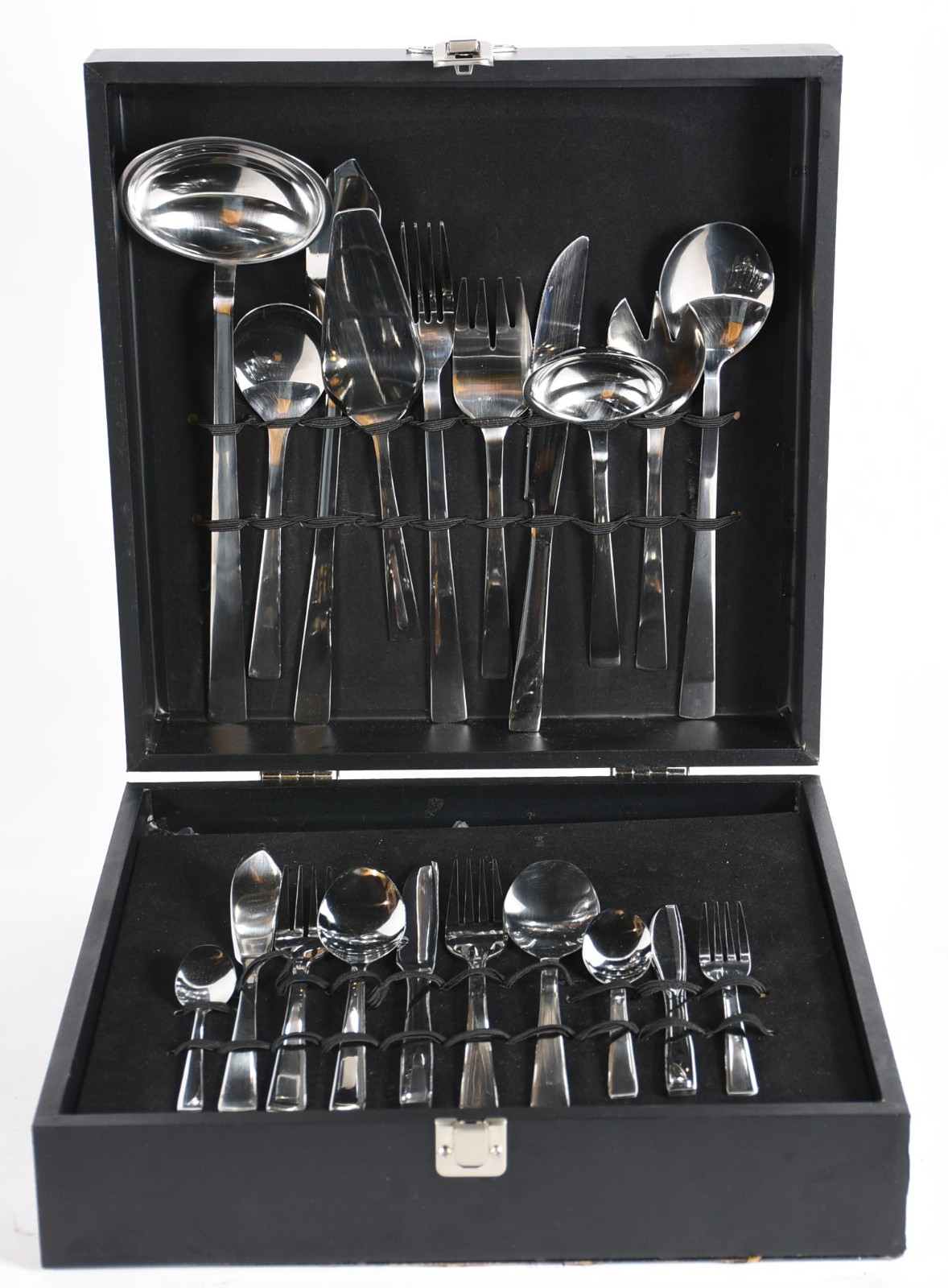 Faqueiro de inox La Cuisine composto de: 7 garfos, 7 facas e 6... - foto 3 de 6