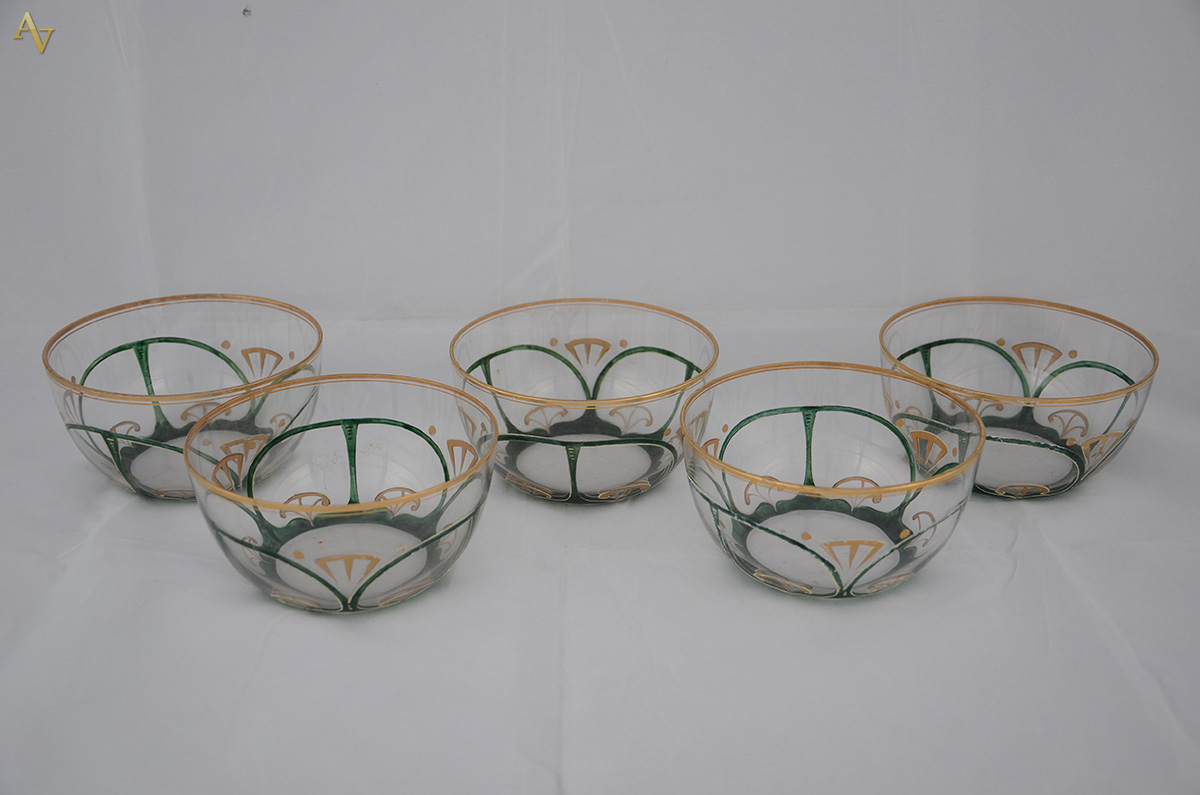 Cinco bowls para sobremesa de cristal ART NOUVEAU