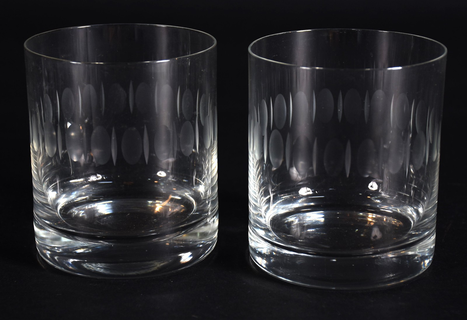 Seis copos de cristal para whisky. - foto 2 de 3