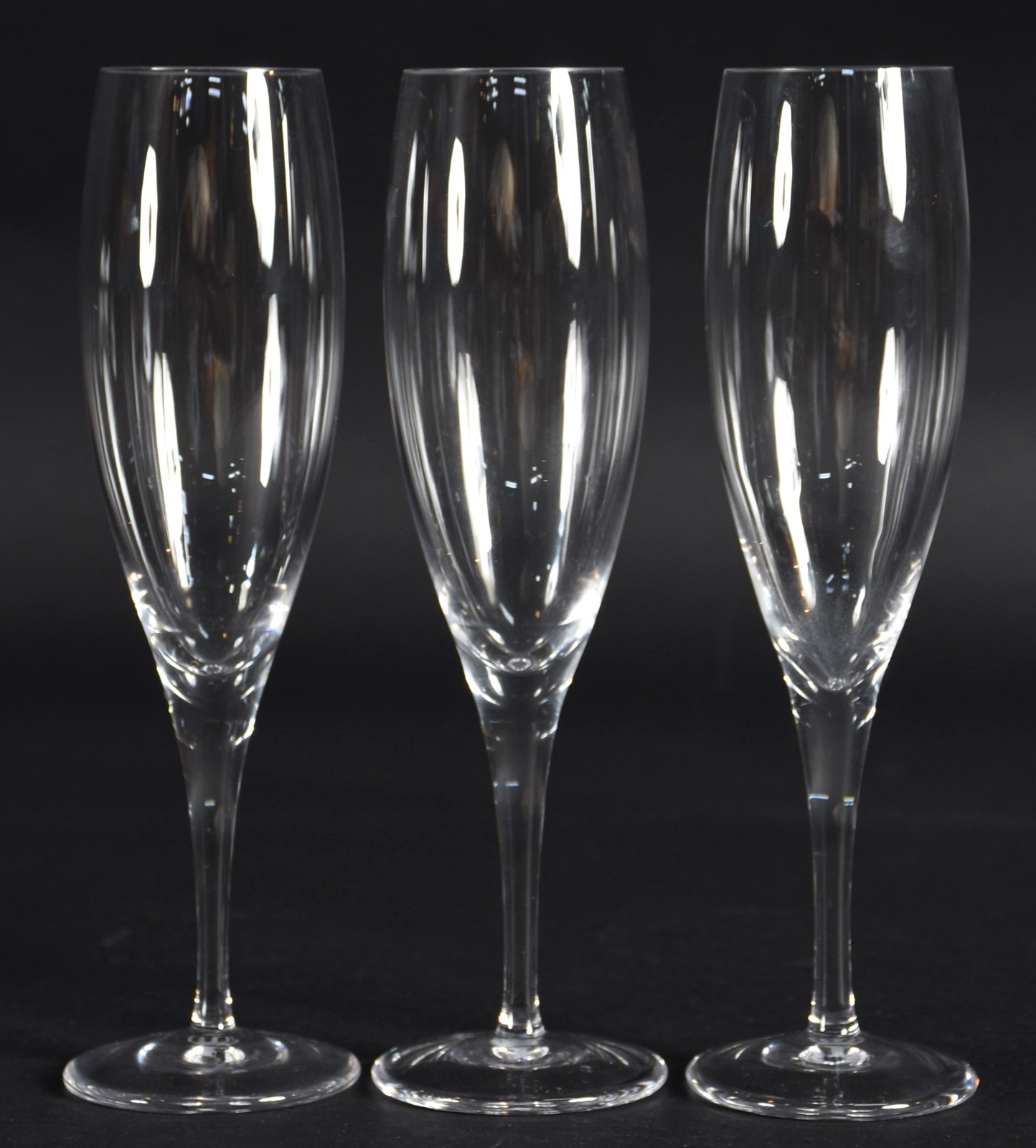 Dez flutes de cristal para champagne. - foto 3 de 4