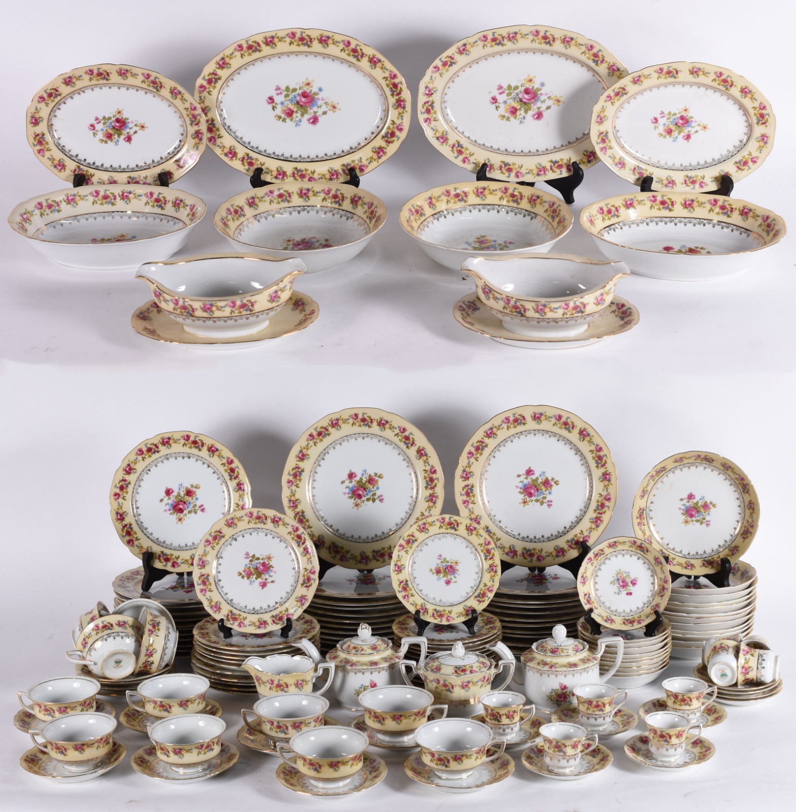 Aparelho de jantar, chá e café de porcelana japonesa "Gold Castle"... - foto 1 de 9