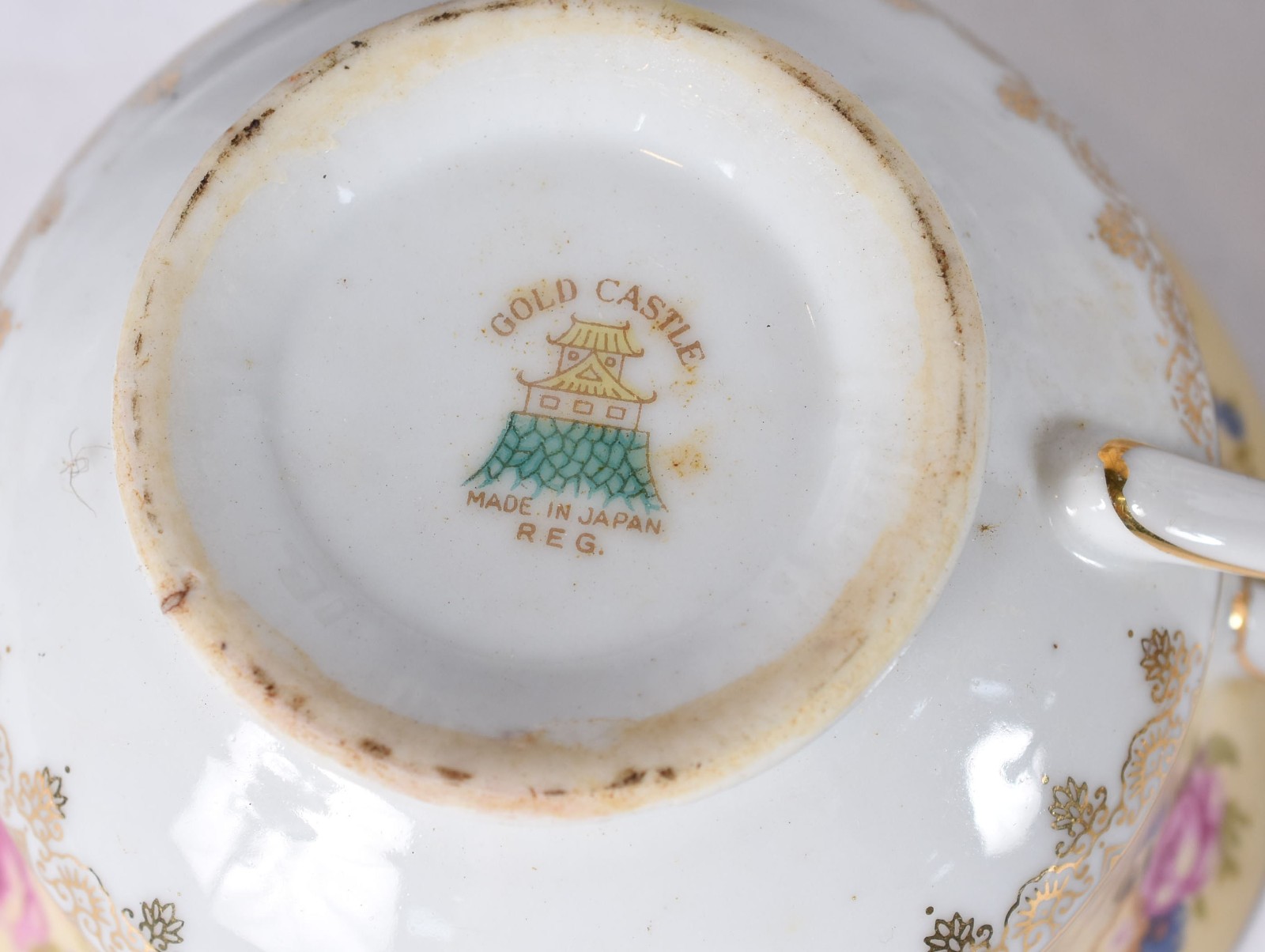 Aparelho de jantar, chá e café de porcelana japonesa "Gold Castle"... - foto 8 de 9