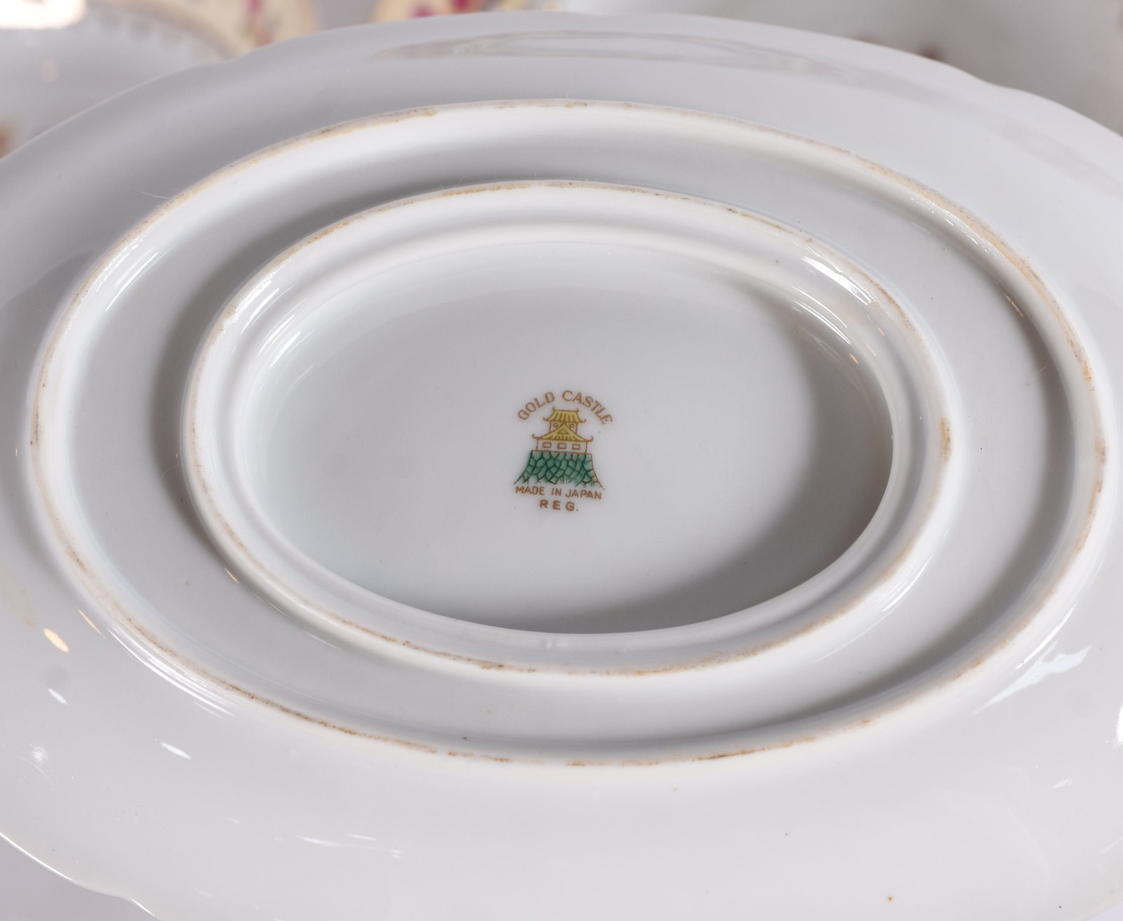 Aparelho de jantar, chá e café de porcelana japonesa "Gold Castle"... - foto 9 de 9