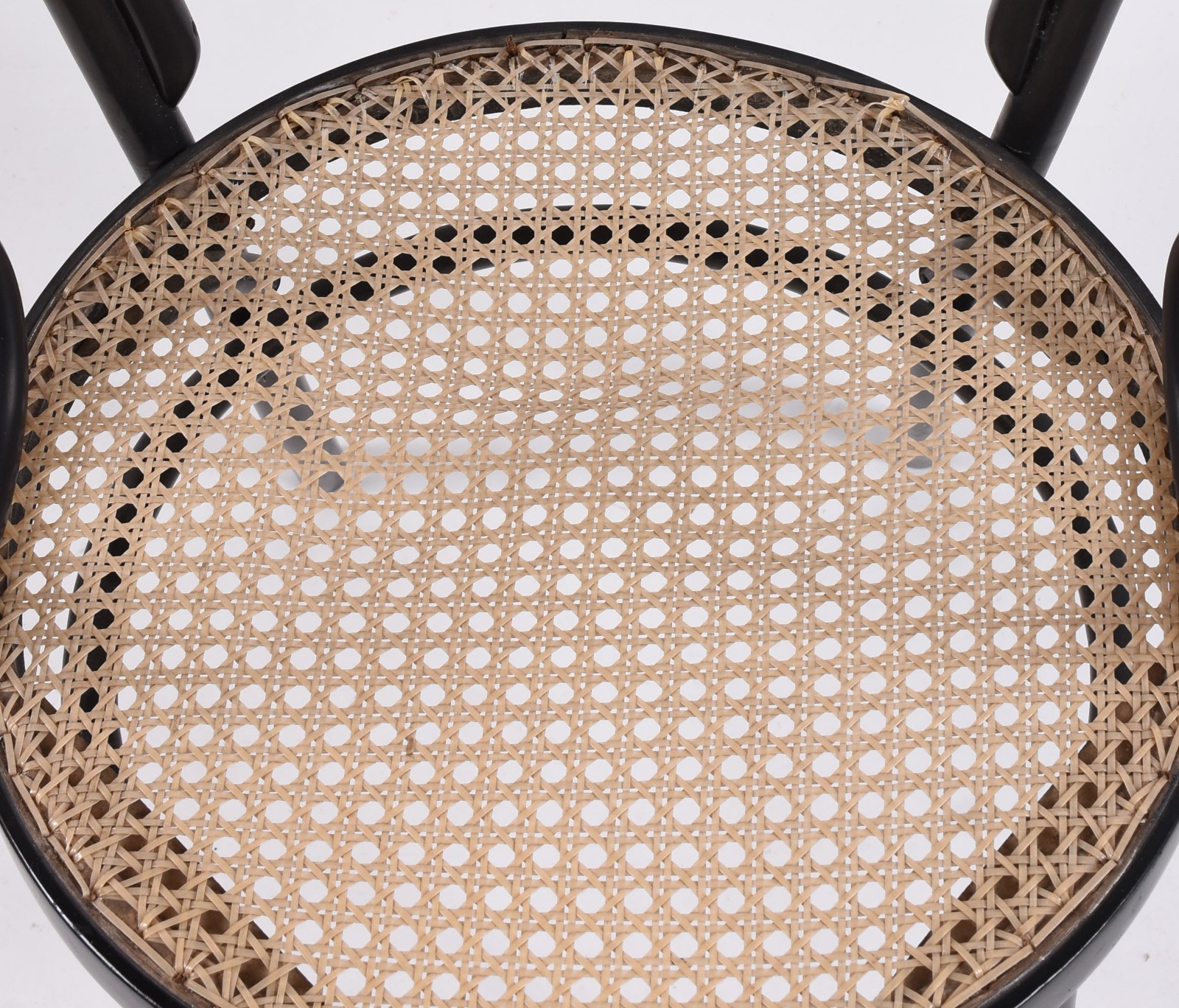 Par de cadeiras Thonet da Gerdau, assento de palhinha. - foto 4 de 7