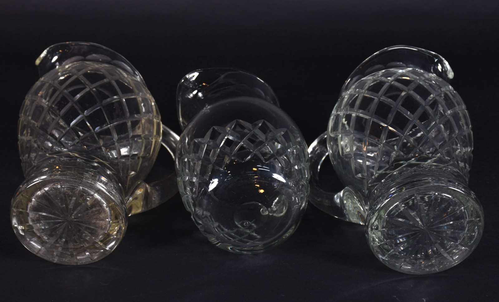 Três jarras de cristal lapidado. - foto 3 de 3