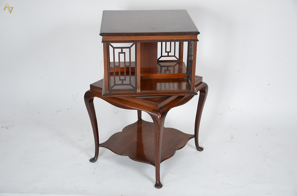 Elegante "Book Table" de madeira nobre, estilo ingles... - foto 2 de 2
