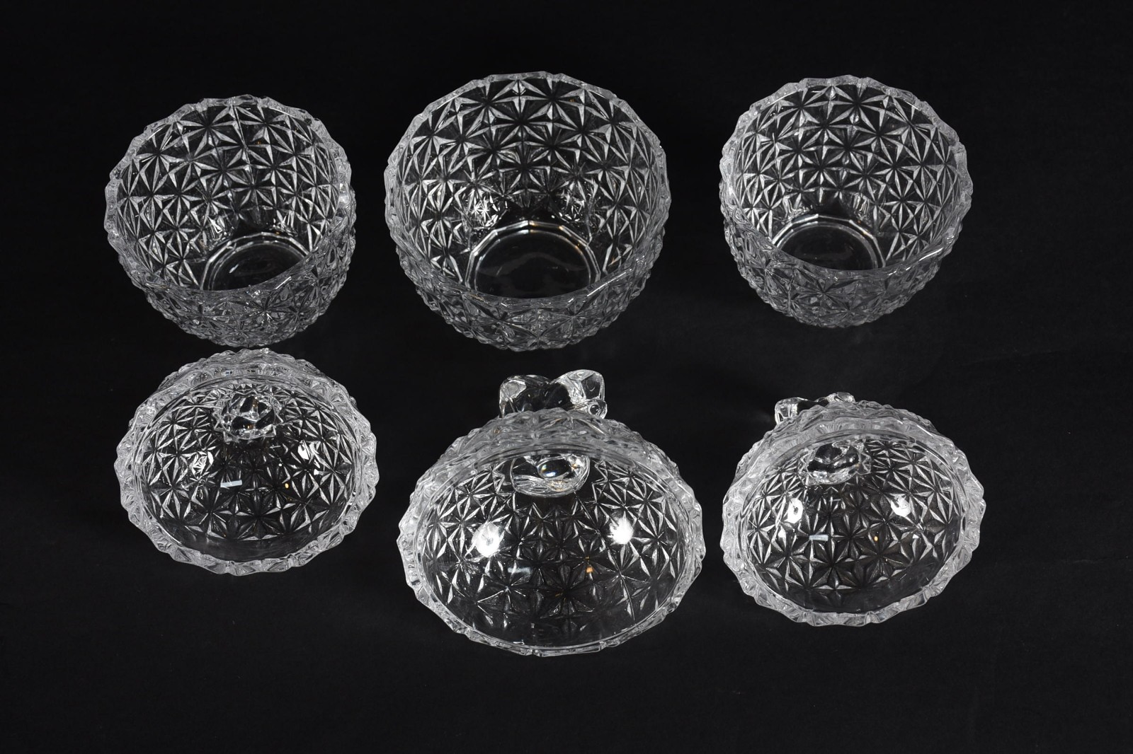 Três bombonieres em demi cristal. - foto 3 de 3