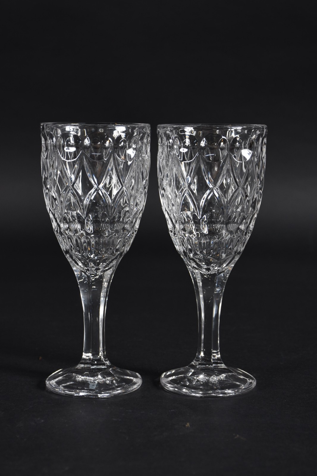 Seis taças em demi cristal para vinho. - foto 3 de 3