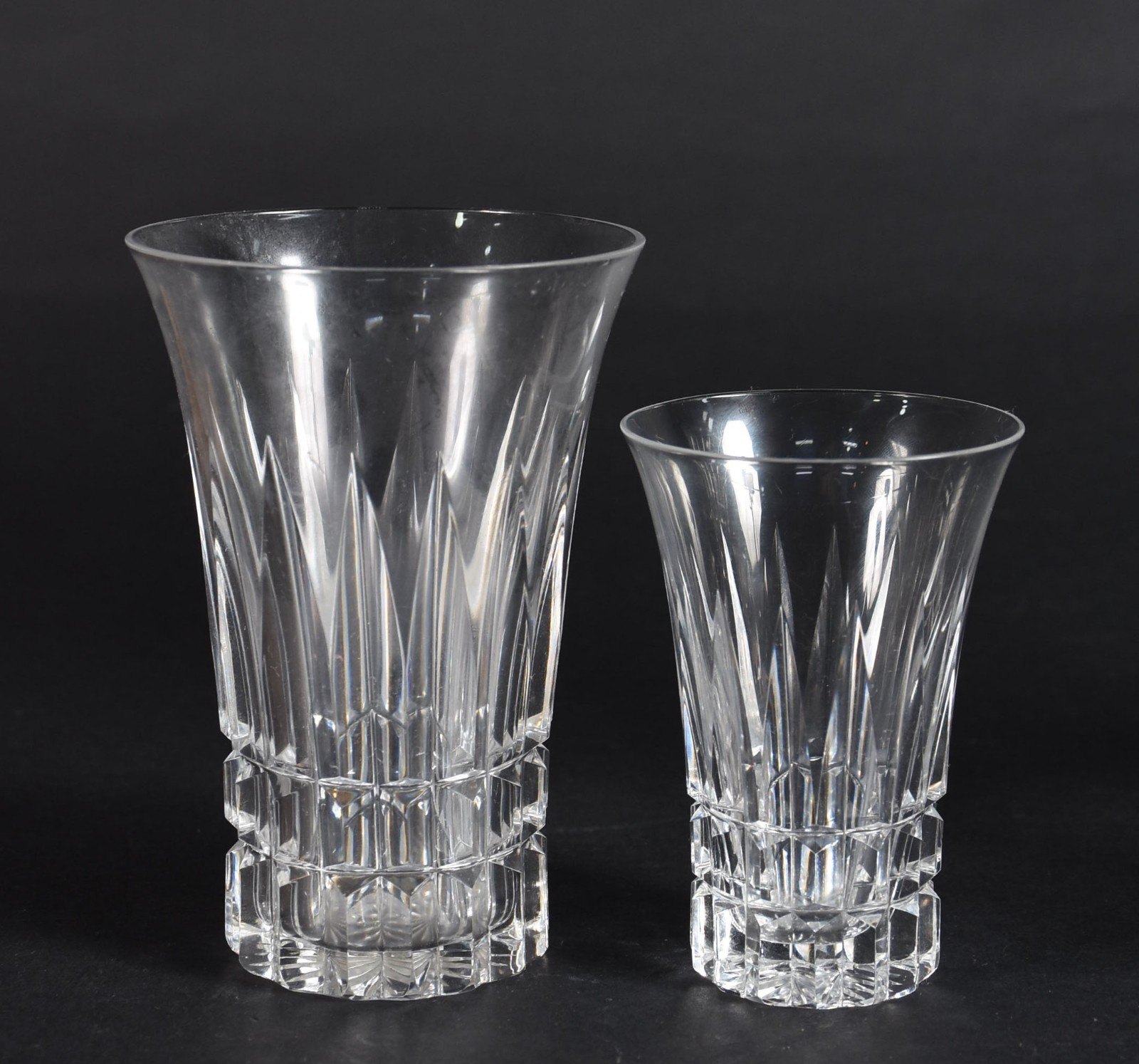Serviço de cristal lapidado SAAR, marcados na base, composto de: 5... - foto 3 de 6