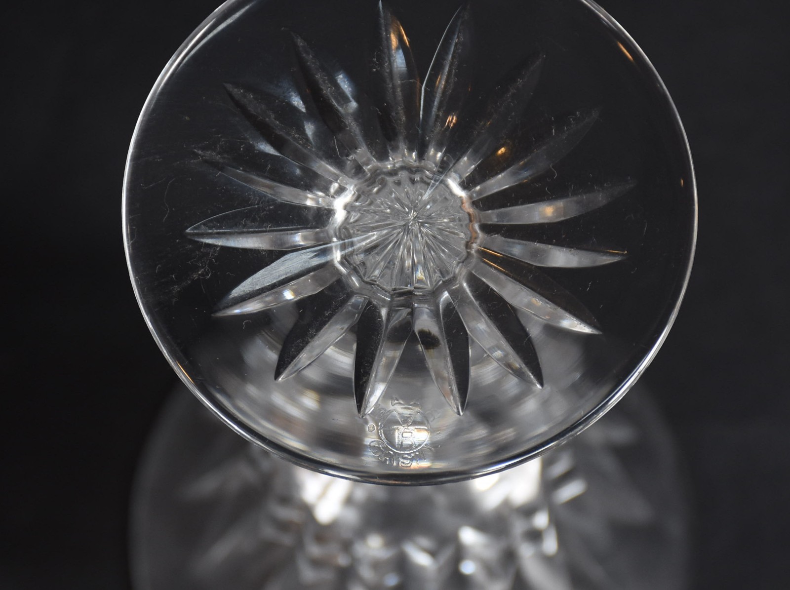 Serviço de cristal lapidado SAAR, marcados na base, composto de: 5... - foto 5 de 6