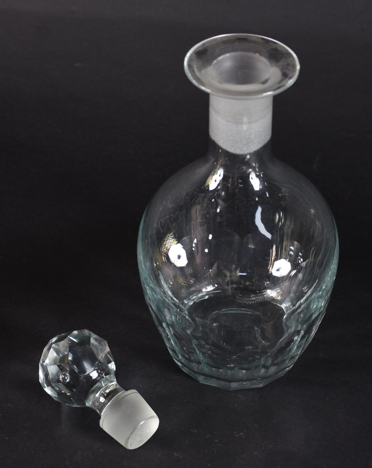 Cinco peças diversas de cristal, sendo: bowl, prato quadrangular... - foto 4 de 4