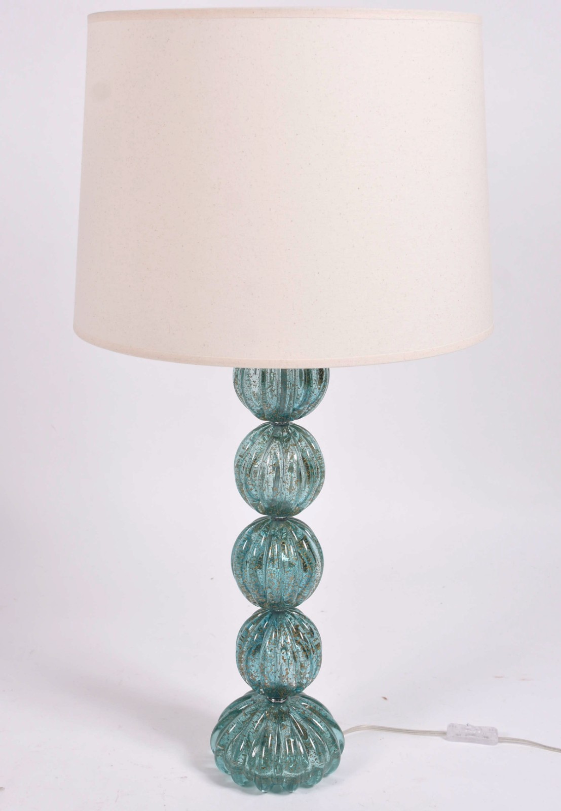 Luminária de vidro decorativo na cor azul com purina dourada, no... - foto 1 de 3
