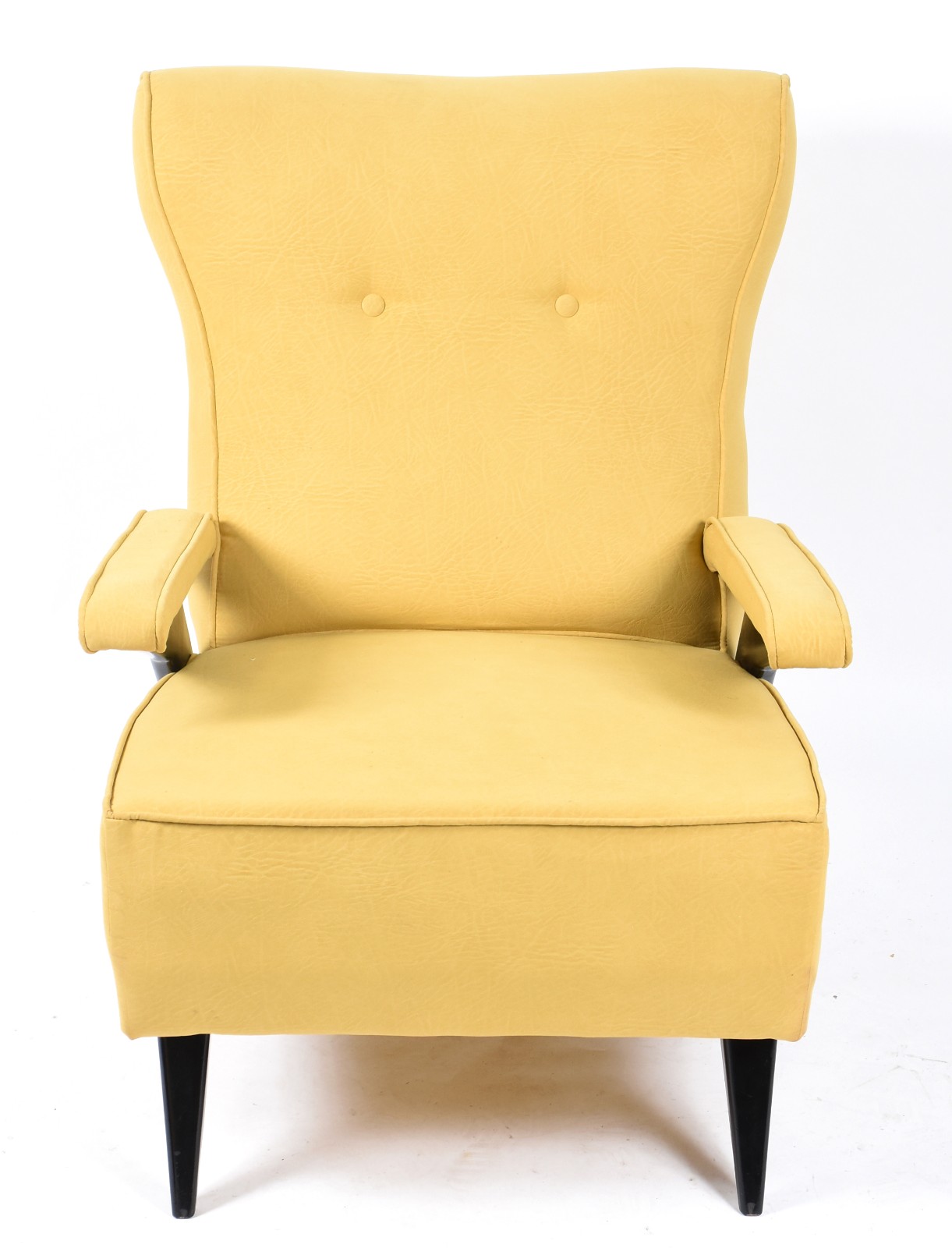 Poltrona estofada e forrada com tecido na cor amarelo, reclinável... - foto 3 de 5