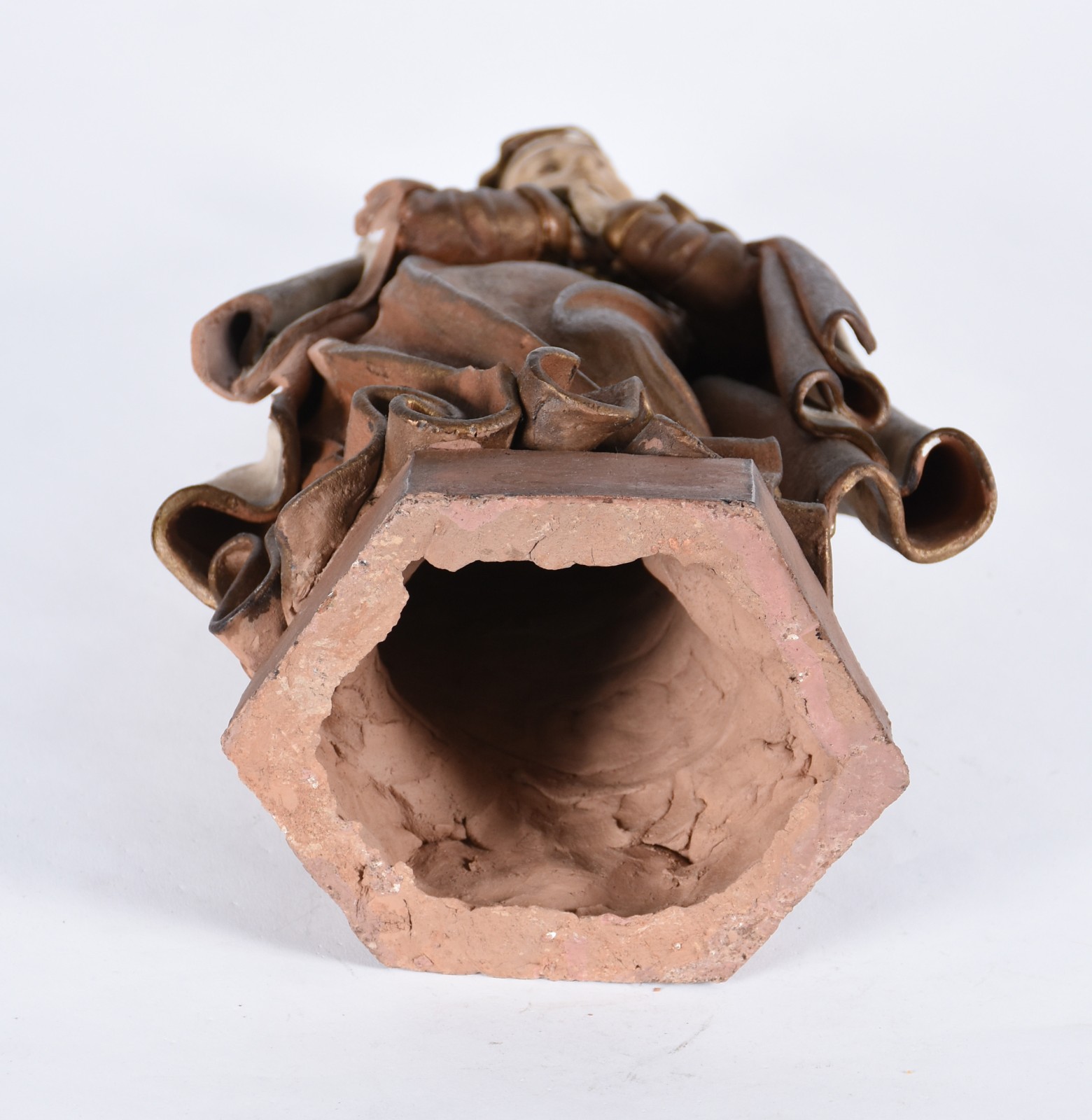 Imagem de terracota século XX representando Nossa Senhora das Dores... - foto 3 de 7