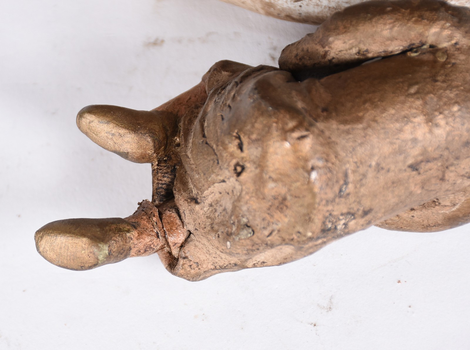Imagem de terracota século XX representando São José de Botas. - foto 7 de 7