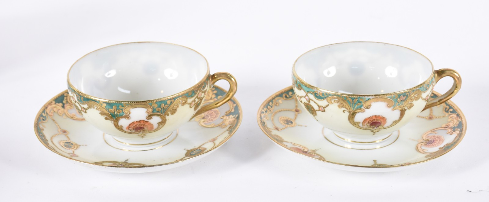 Serviço de chá e café de porcelana japonesa decorada com guirlandas... - foto 6 de 7