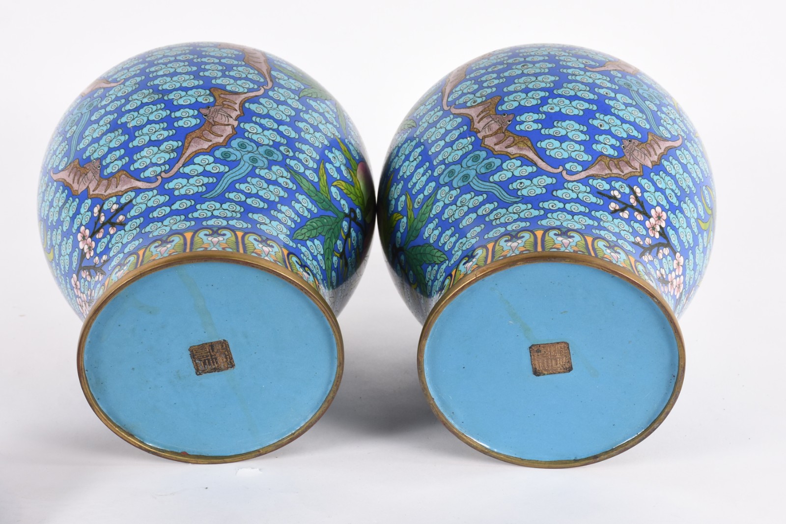 Par de belíssimos potiches de cloisonné chines ricamente decorados... - foto 4 de 7