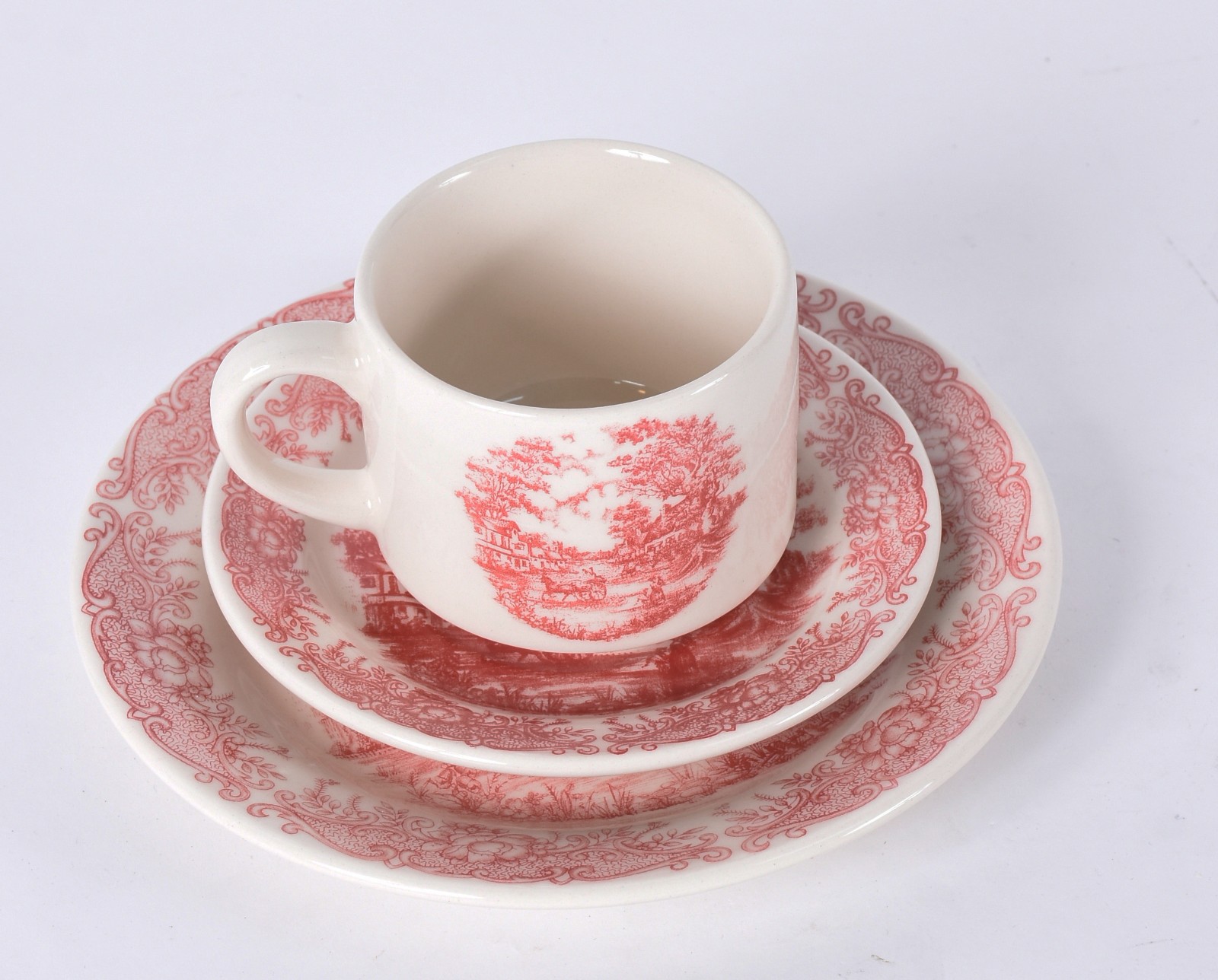 Pequeno serviço de porcelana nacional Biona decorado ao gosto ingles... - foto 3 de 6