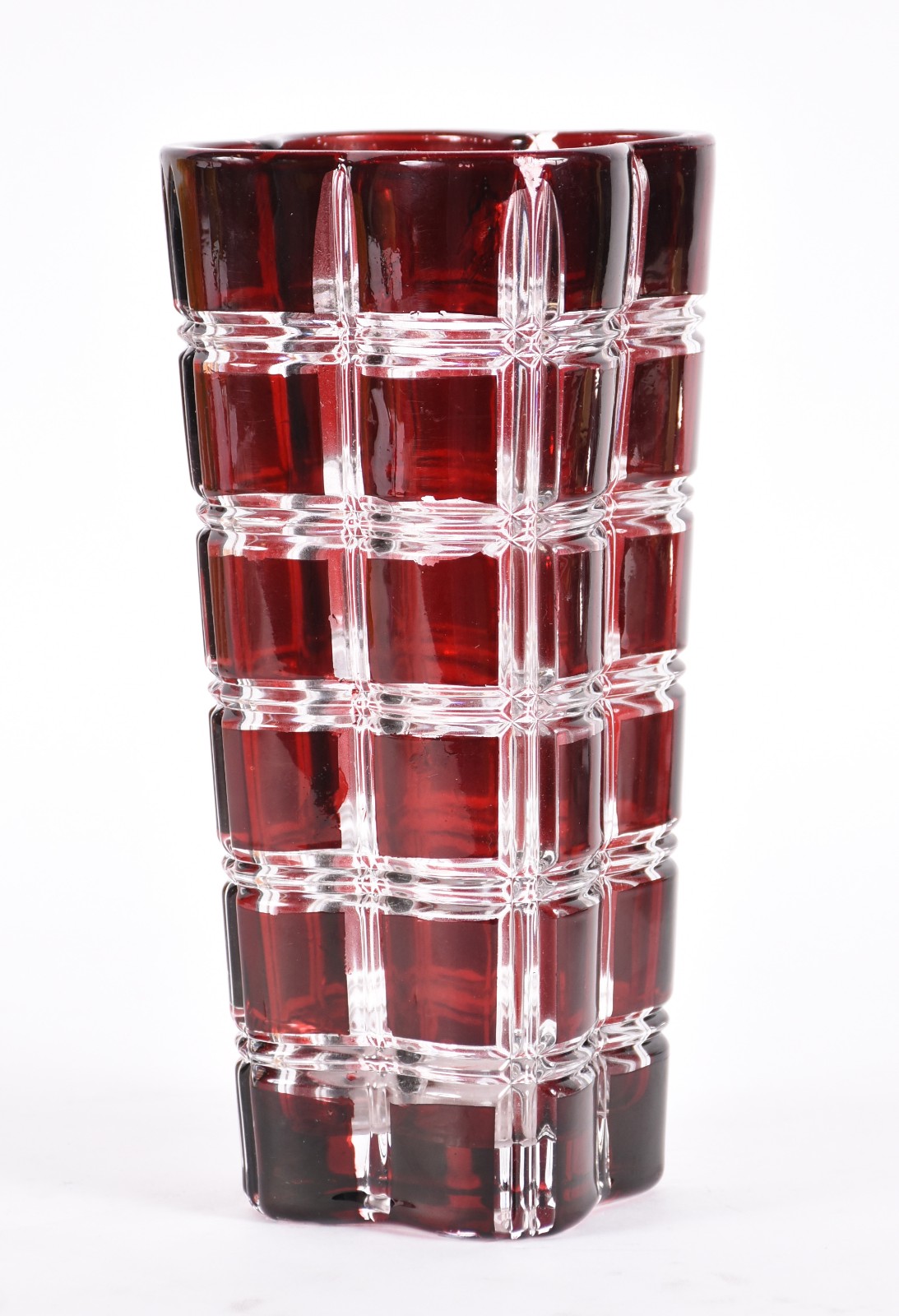 Vaso em demi cristal na cor rubi. - foto 3 de 4