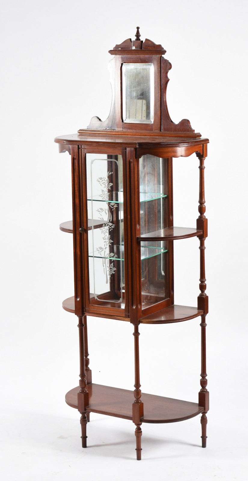 Porta bibelot de madeira nobre, nicho central com pequena vitrine com... - foto 2 de 4