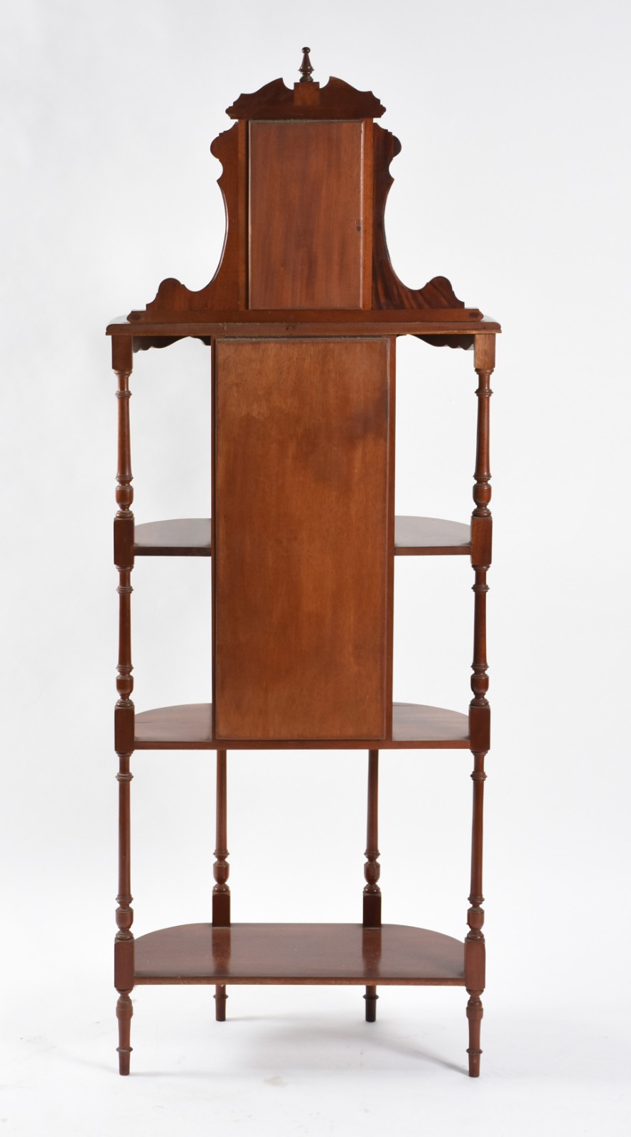 Porta bibelot de madeira nobre, nicho central com pequena vitrine com... - foto 4 de 4