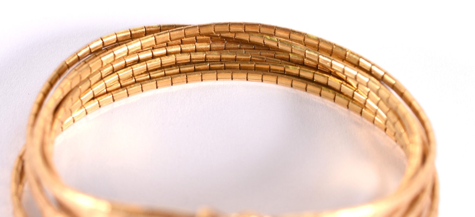 Pulseira de ouro 18 k, contraste 750 com 9 fios (Por motivos de... - foto 2 de 4