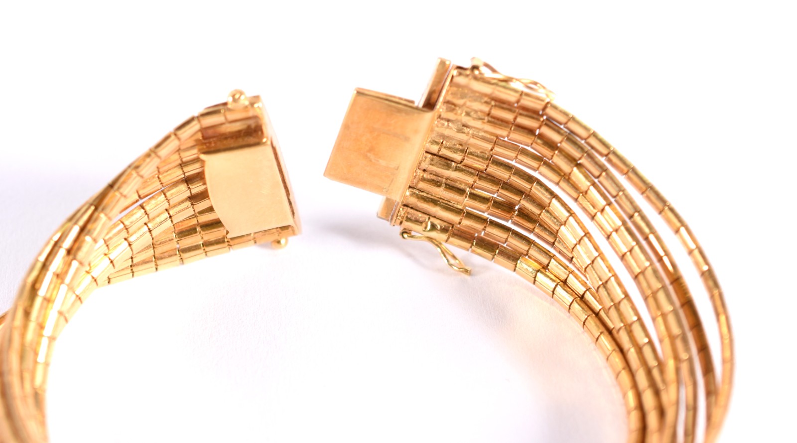 Pulseira de ouro 18 k, contraste 750 com 9 fios (Por motivos de... - foto 4 de 4