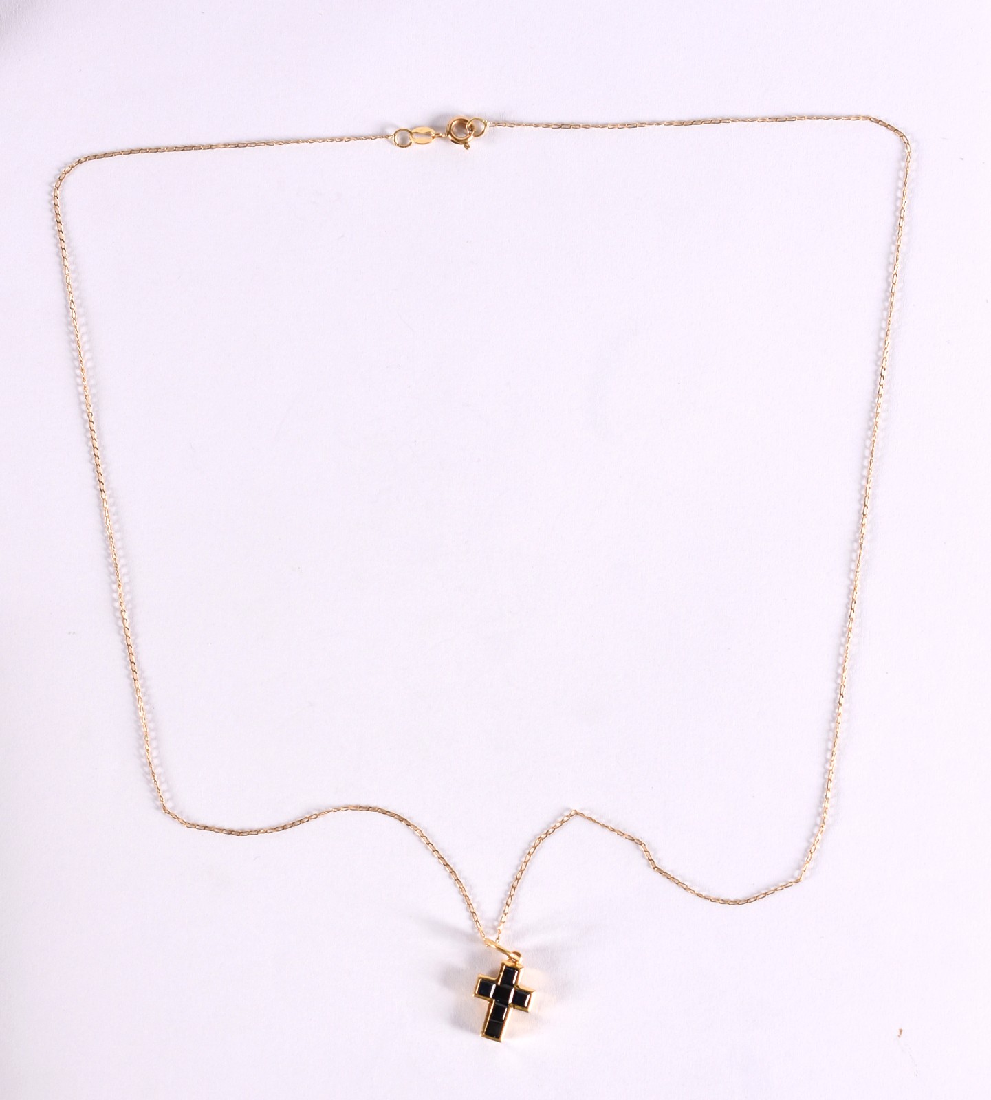 Gargantilha de ouro 18 k, contraste 750 e crucifixo com pedras azuis... - foto 2 de 5