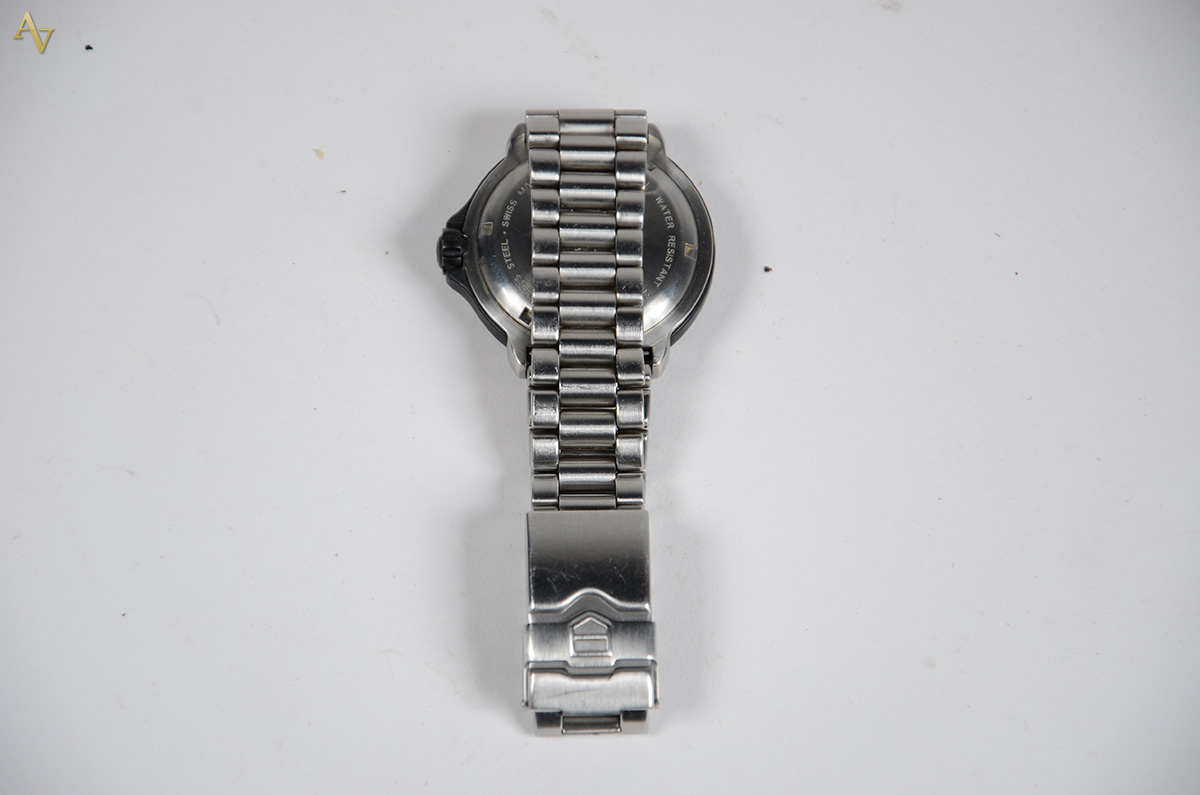 TAG HEUER - Relógio de pulso em aço modelo Fórmula 1 (nº 1111). No... - foto 2 de 4