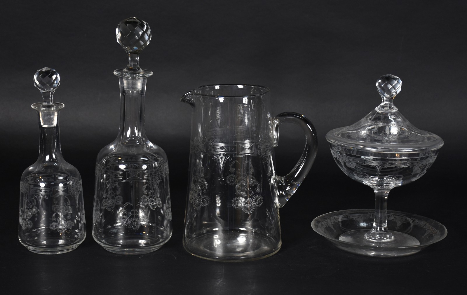 Serviço de cristal frances Saint Louis lavrado com guirlandas... - foto 3 de 5