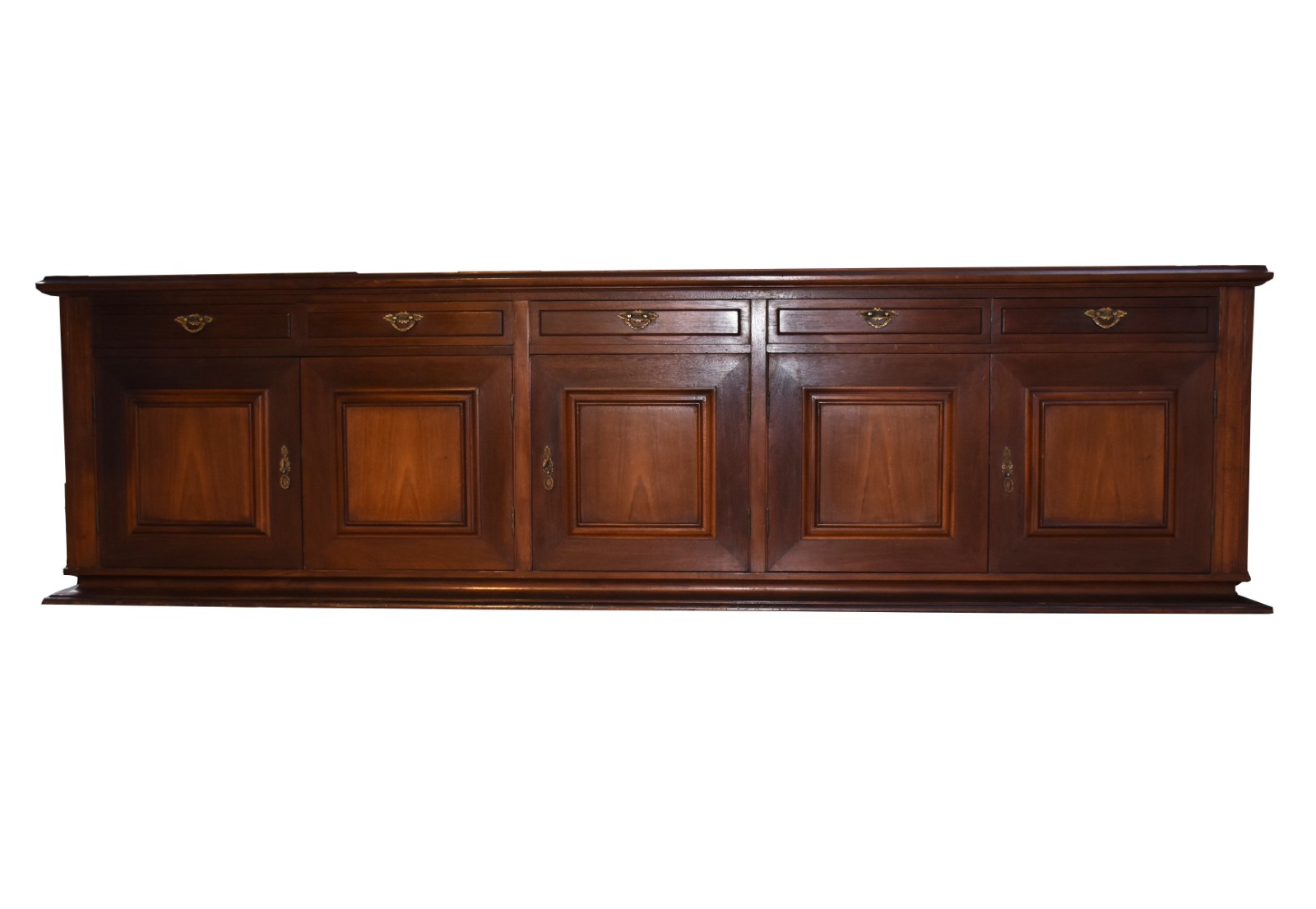 Buffet de madeira nobre com 5 gavetas e 5 portas (uma porta com... - foto 2 de 6