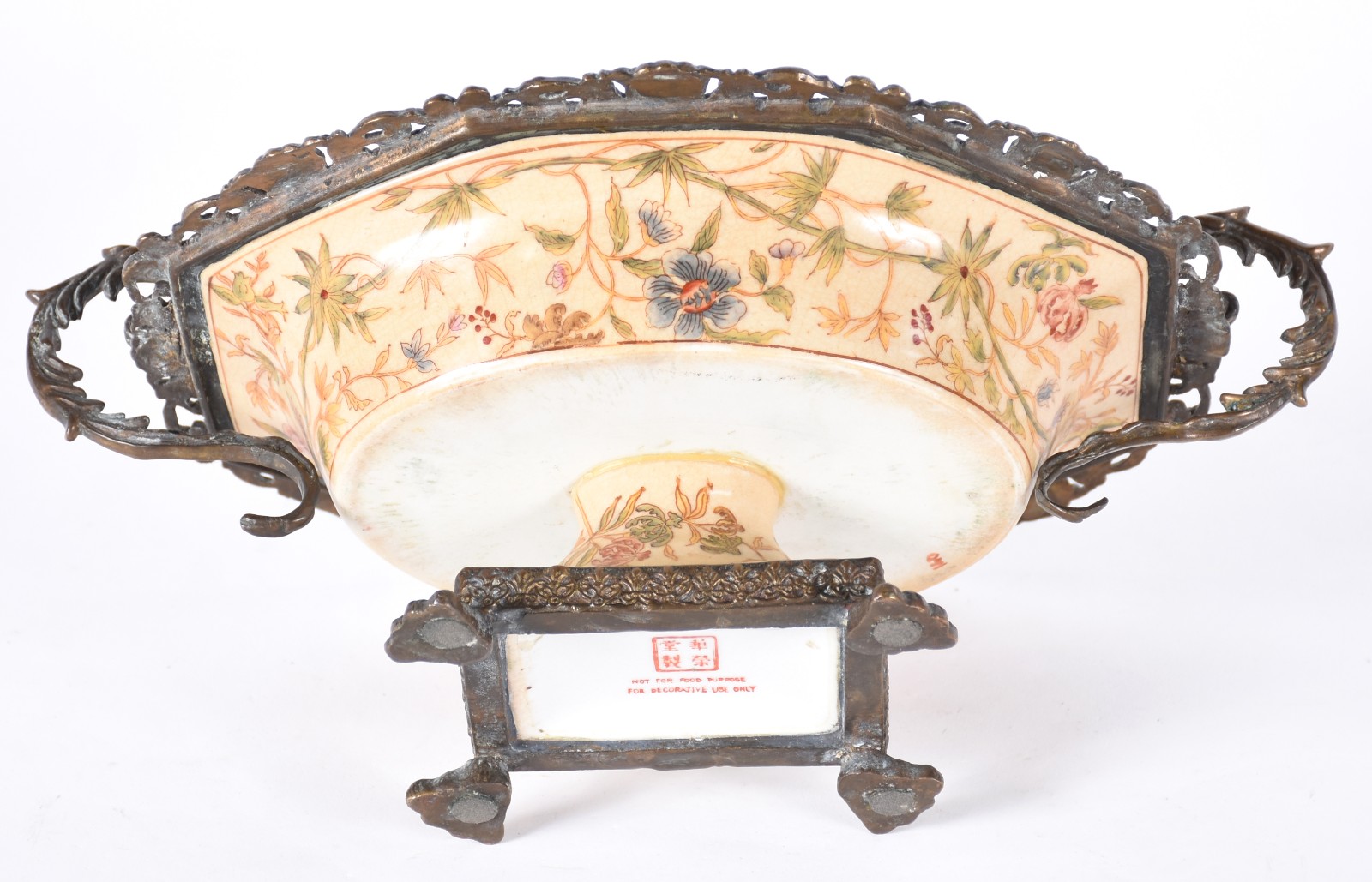 Centro de mesa de porcelana oriental com flores em policromia... - foto 4 de 5
