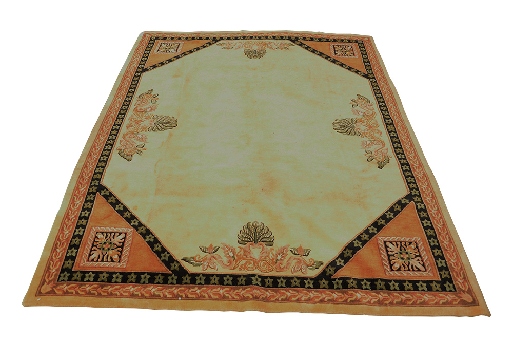 Tapete Versailles, medindo 2,36 x 2,97 = 7,00 m2