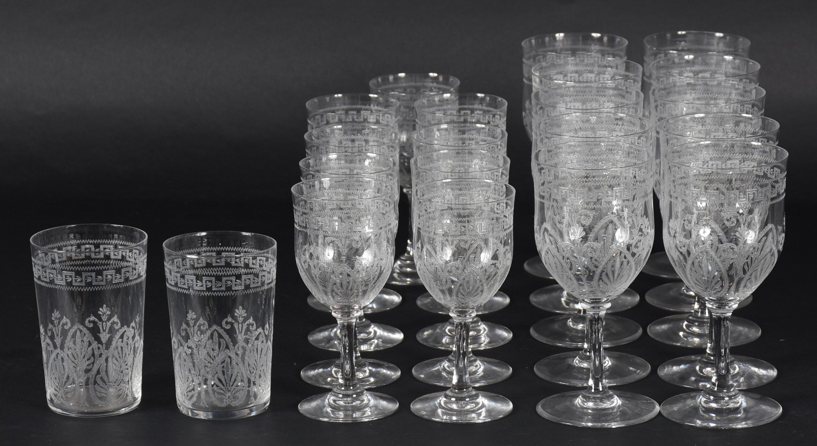 Serviço de cristal frances Saint Louis lavrados com guirlandas... - foto 3 de 3