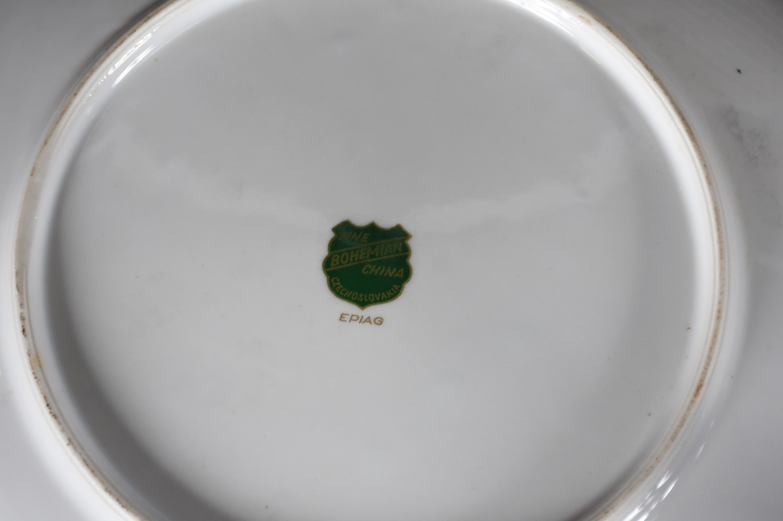 Aparelho de jantar de porcelana tcheca decorados com folhagens e... - foto 6 de 6