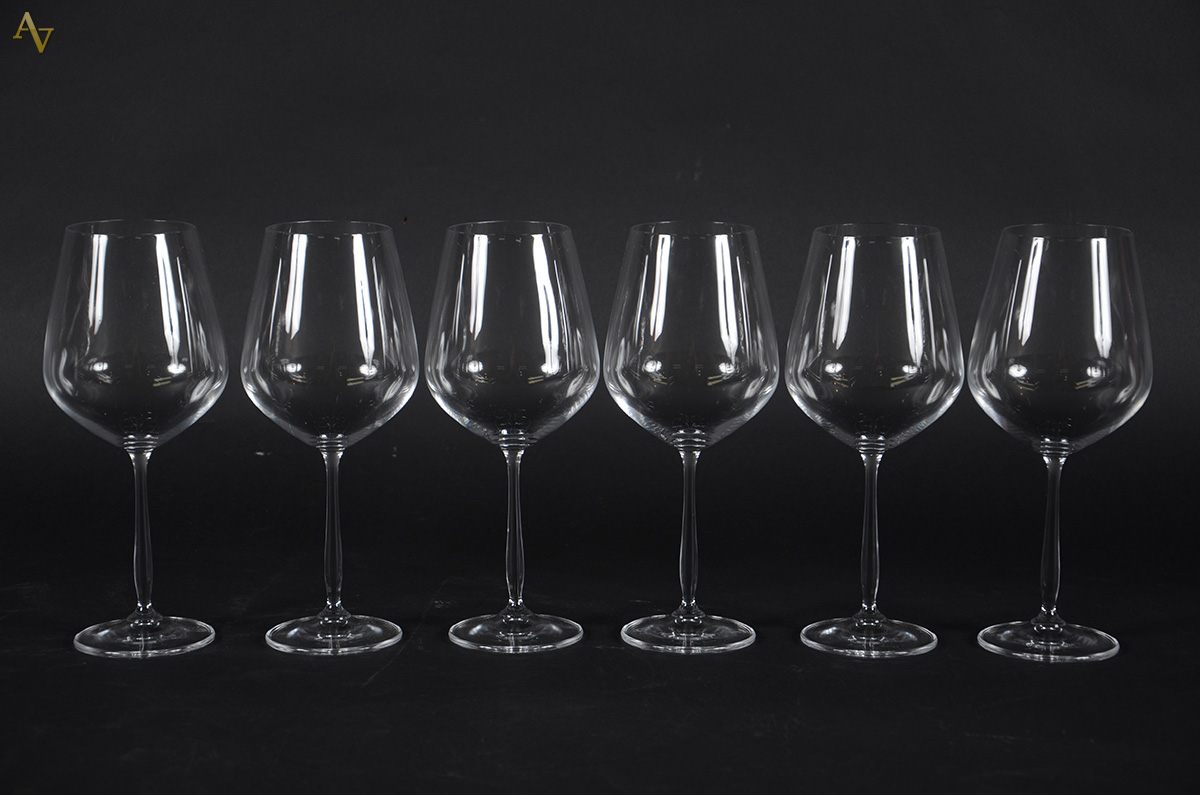 Seis cálices para vinho em cristal, feitio Baloon