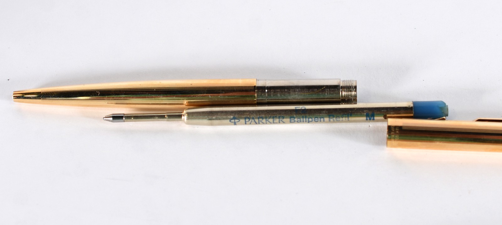 Conjunto de lapiseira e caneta Parker em plaque d'or. - foto 2 de 7