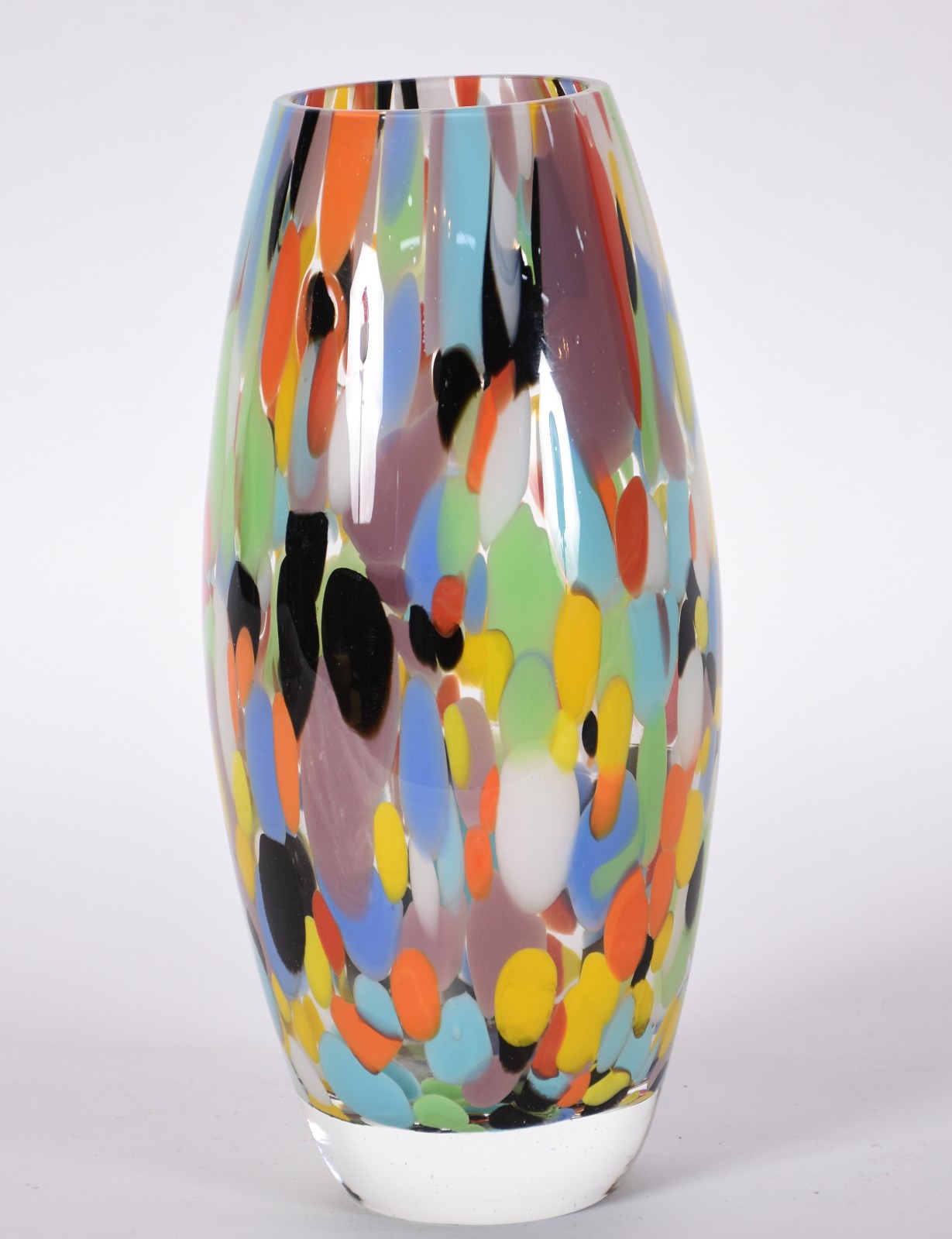 Vaso de vidro decorativo com mesclas coloridas. - foto 3 de 3