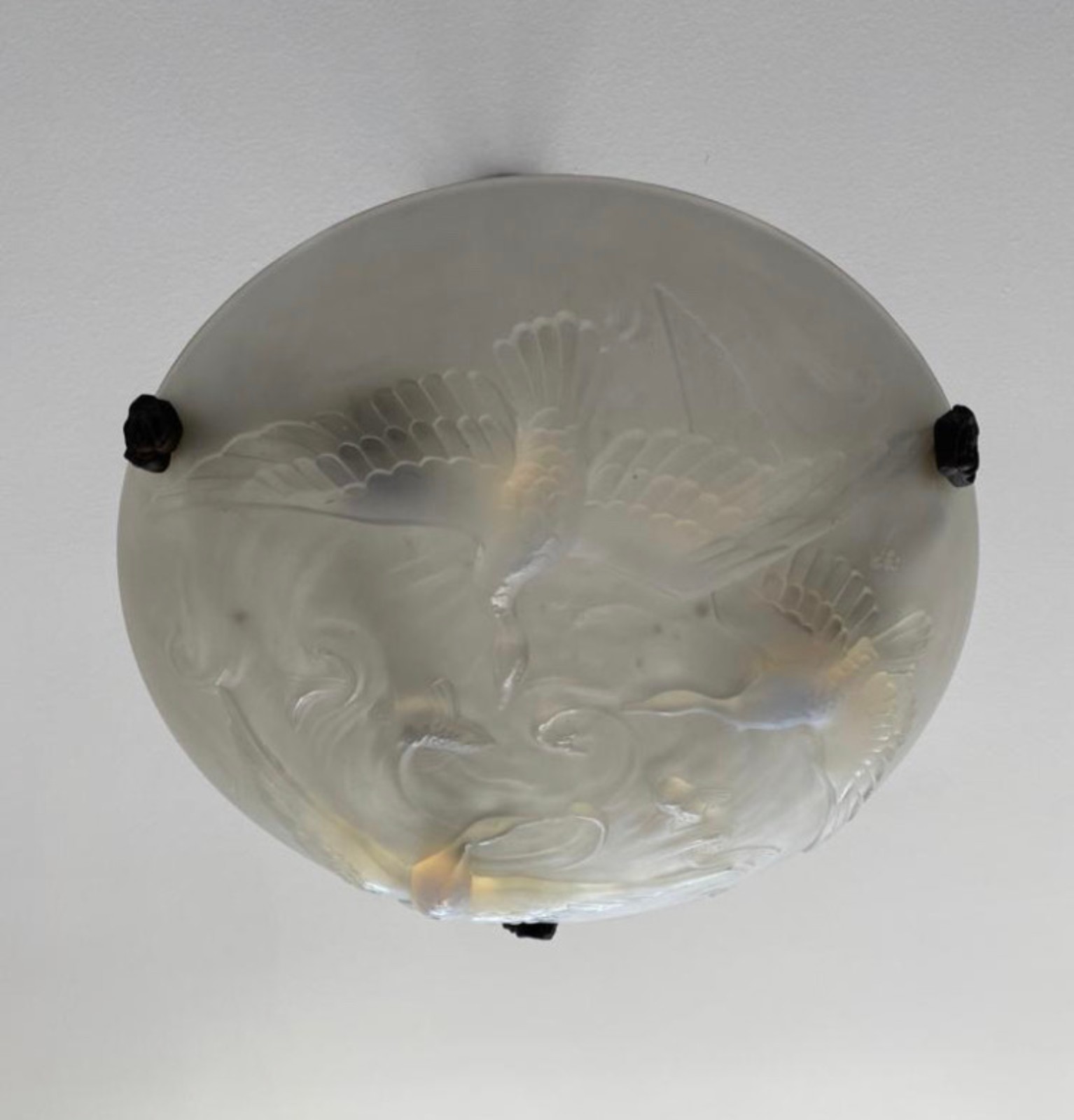 Lustre plafonier de cristal frances "satiné" com figuras de pássaros... - foto 7 de 7