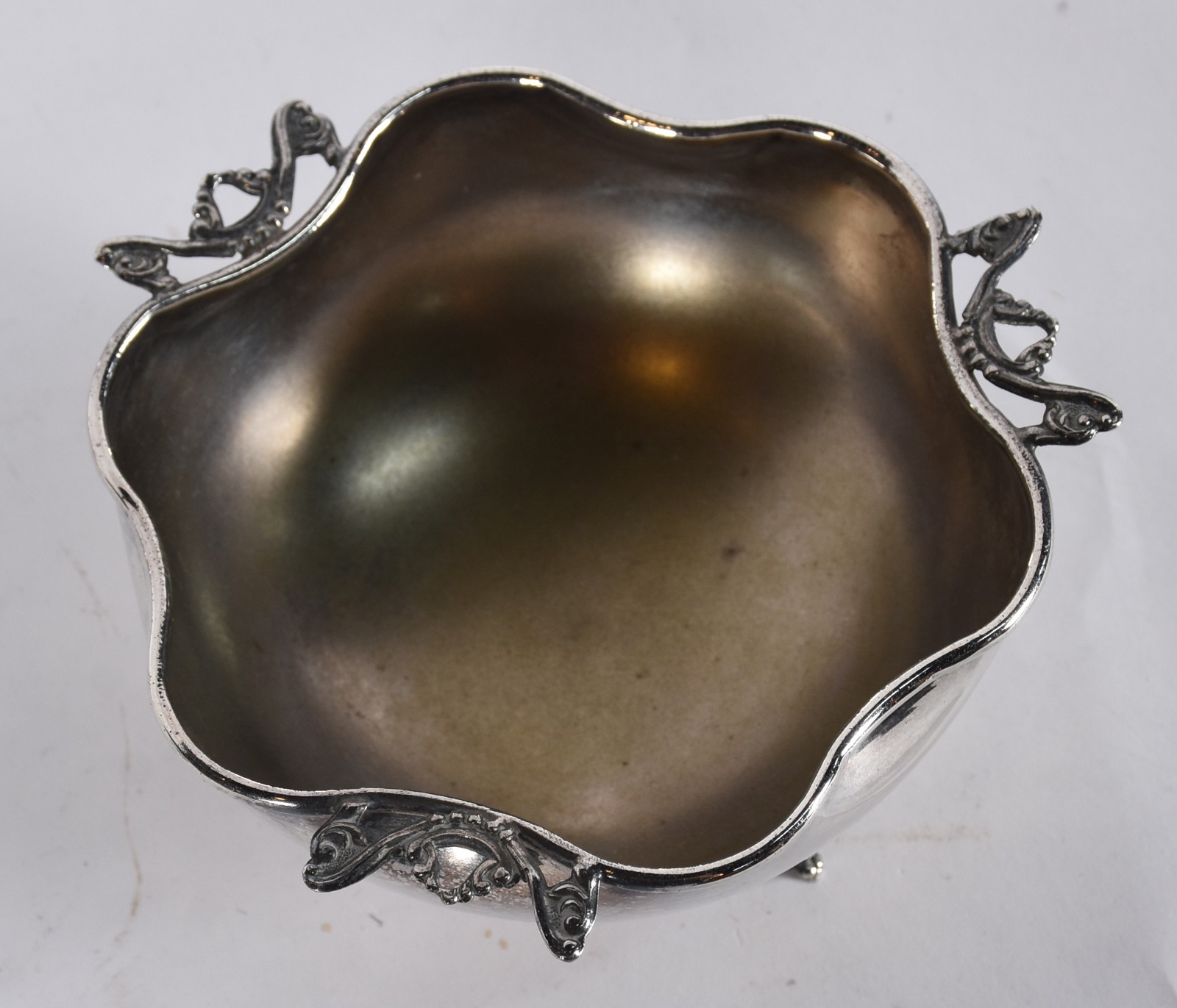 Diversas peças de metal prateado, sendo: Seis taças de sorvete; bowl... - foto 4 de 8