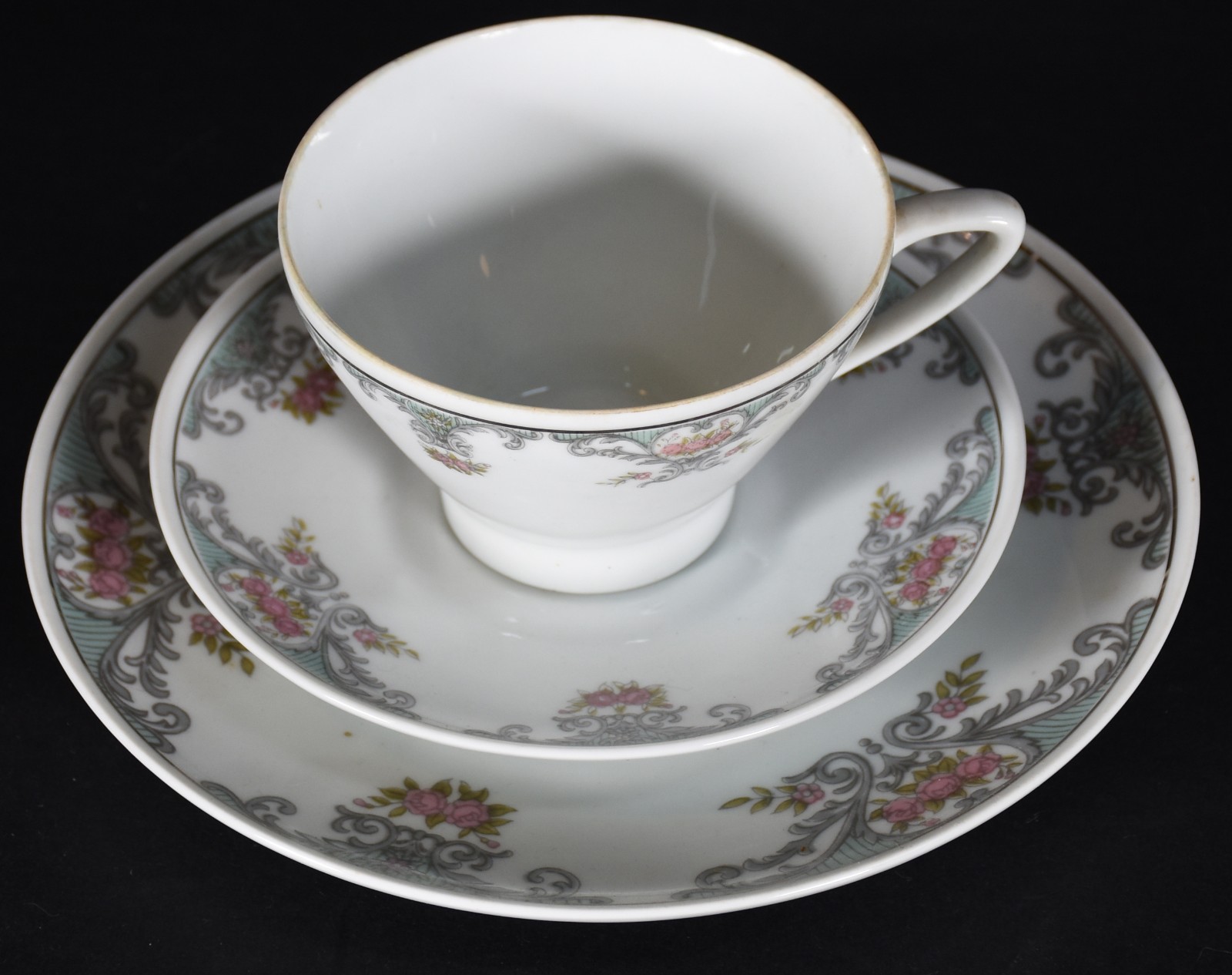Serviço de chá e café de porcelana Schmidt, borda floral em... - foto 4 de 6