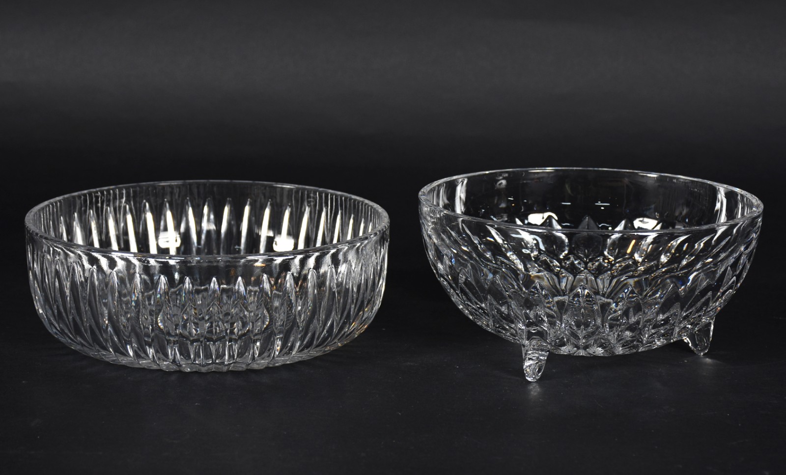 Dois bowls de cristal lapidado. - foto 1 de 3