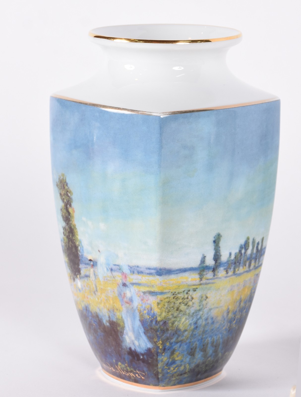 Diversas peças de porcelana, sendo: vaso GOEBER " La Promenade"... - foto 2 de 6