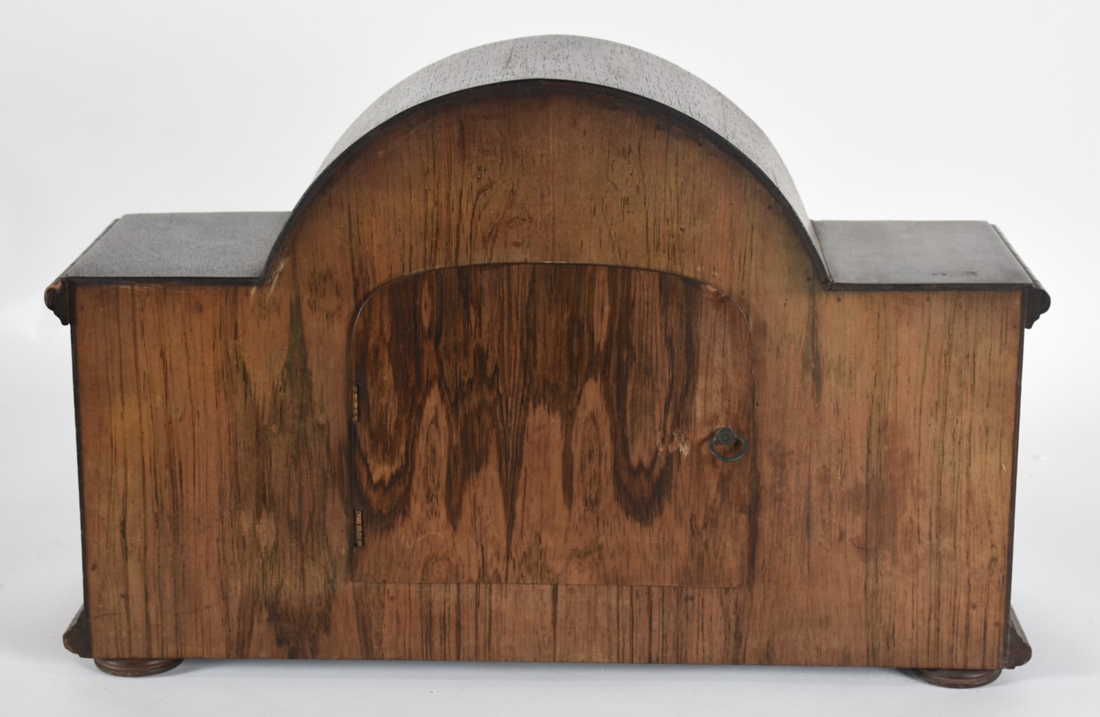 Relógio ingles de mesa, caixa de madeira com detalhes laterais de... - foto 4 de 7