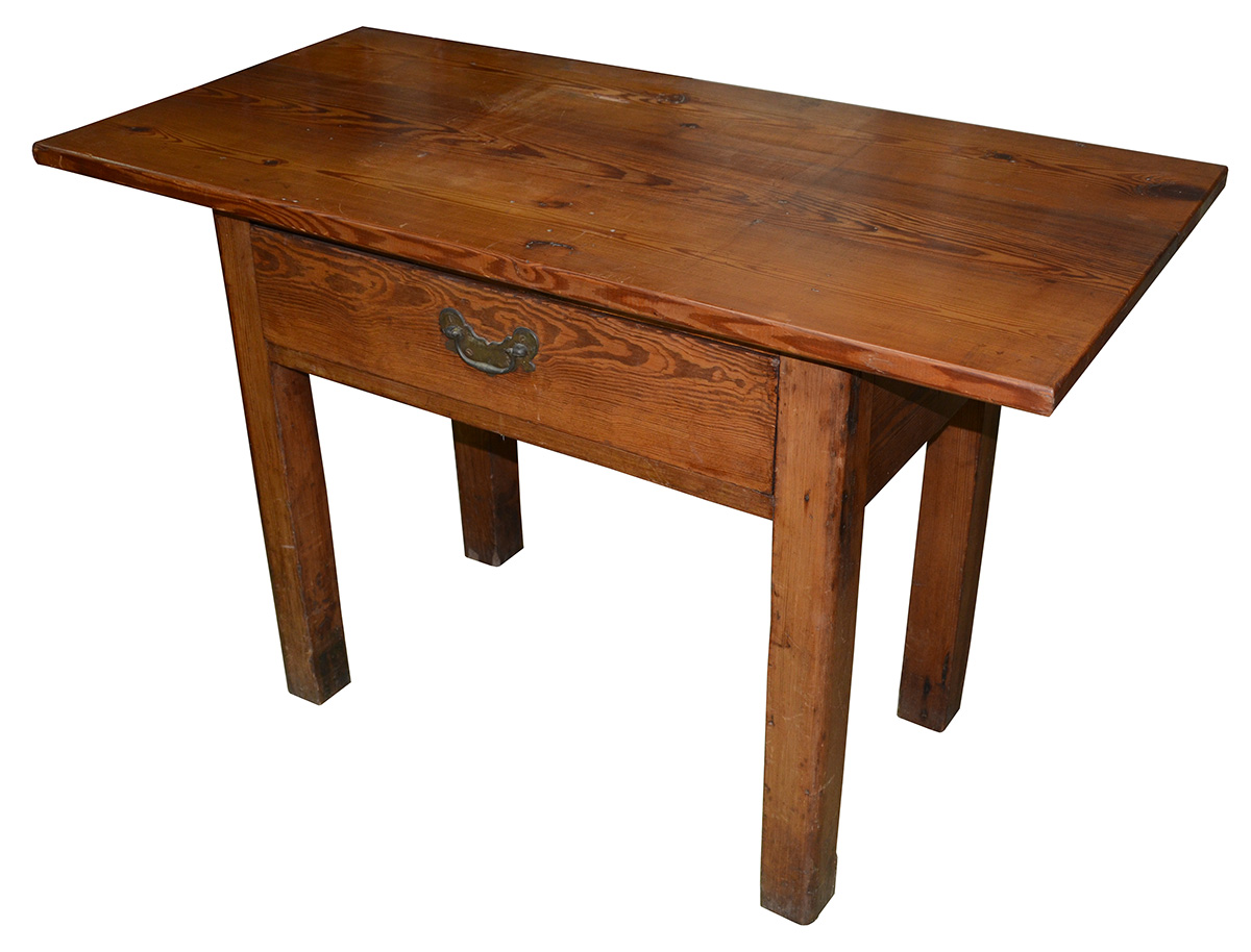 Mesa com gaveta de pinho de riga e quatro pernas retas (pequeno... - foto 1 de 2