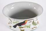 Cachepot de porcelana com pássaros e folhas em ... - Cachepot de porcelana com pássaros e folhas em policromia