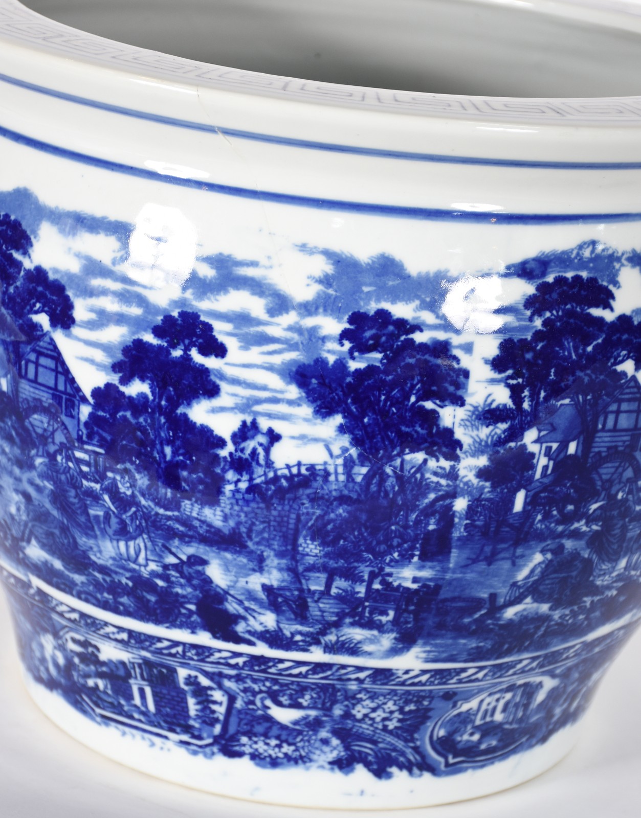Cachepot de porcelana oriental decorado com paisagem em azul e branco... - foto 4 de 6